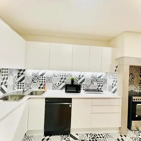 Center 3 Bedroom Flat Next To Avenida Liberdade Apartmán Lisboa