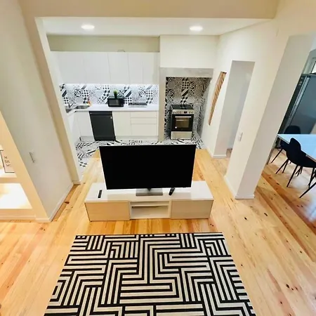 Center 3 Bedroom Flat Next To Avenida Liberdade Lägenhet Lisboa