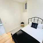 Apartamento Center 3 Bedroom Flat Next To Avenida Liberdade